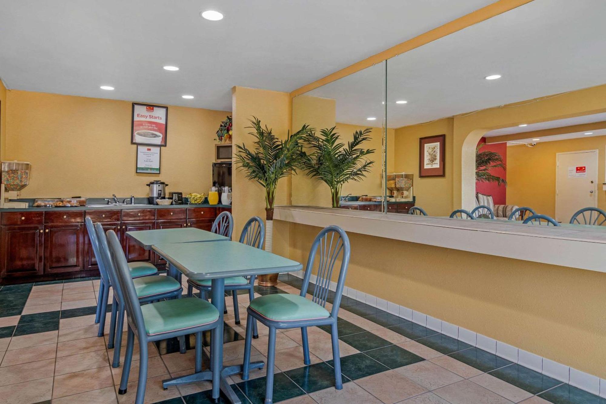 Econo Lodge Union City Esterno foto