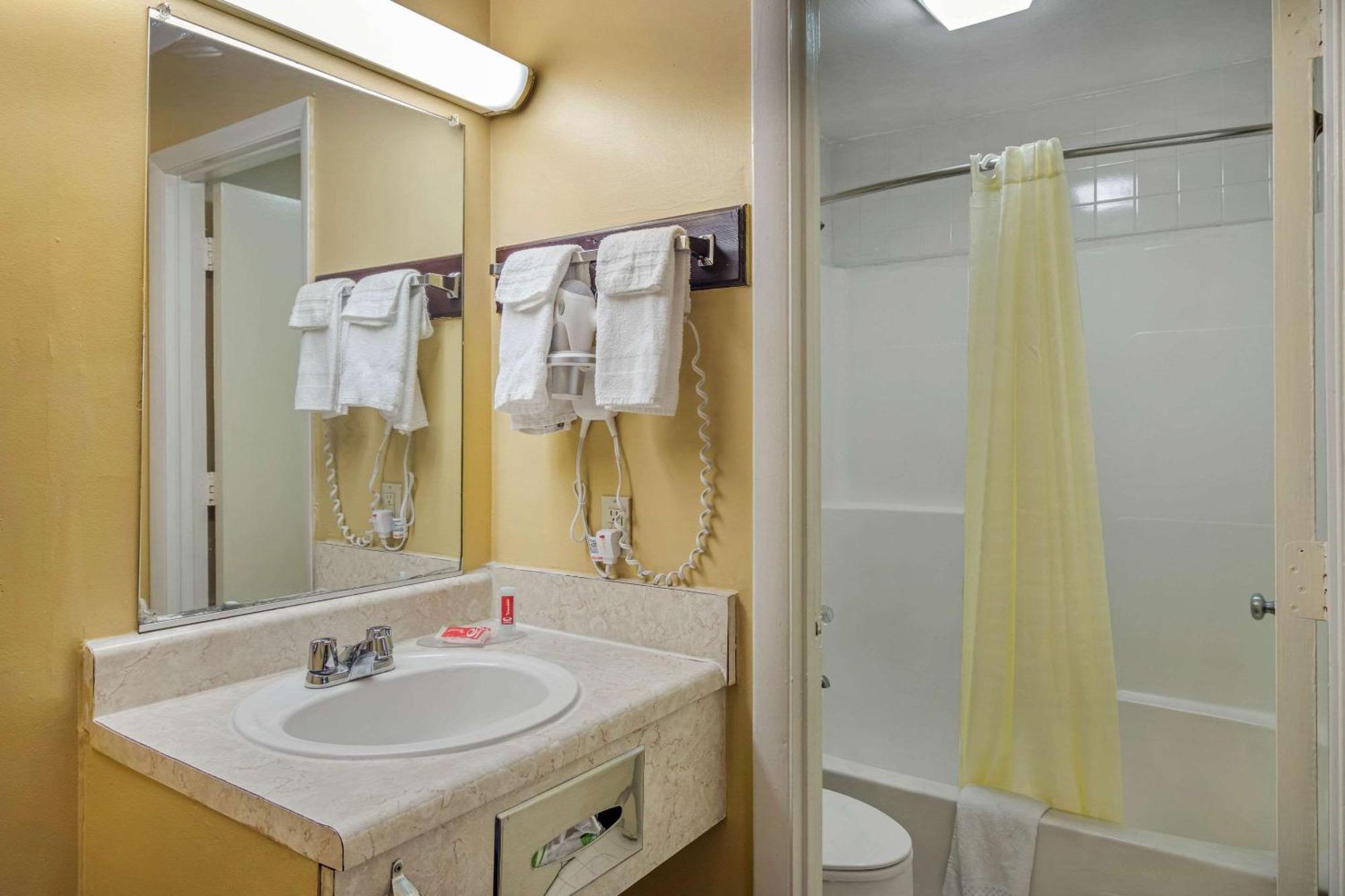 Econo Lodge Union City Esterno foto