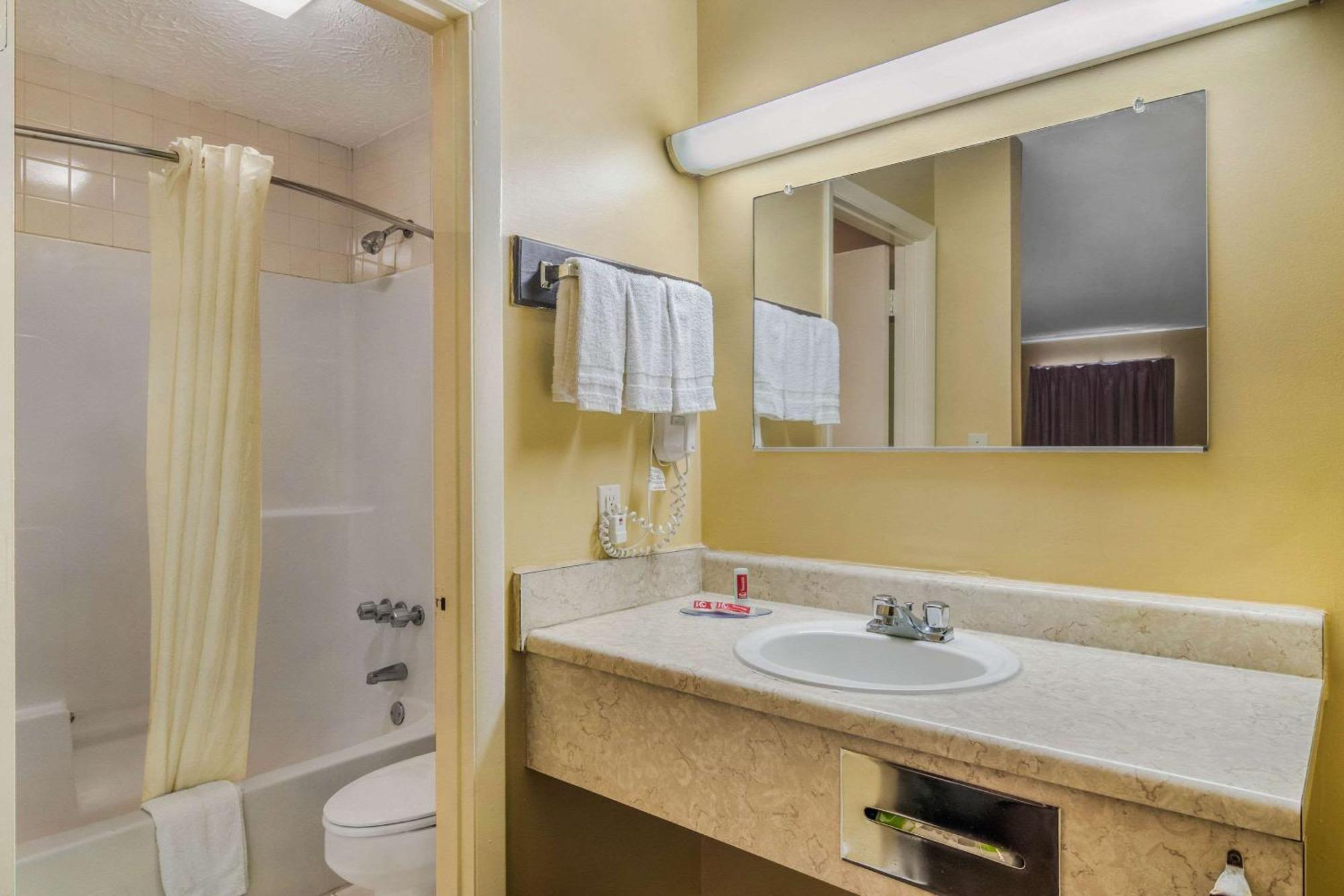 Econo Lodge Union City Esterno foto