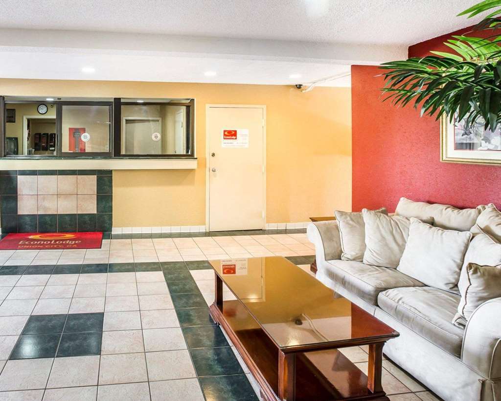Econo Lodge Union City Interno foto
