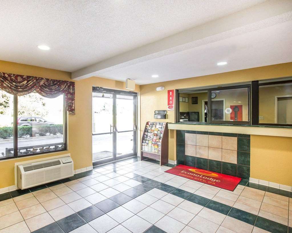 Econo Lodge Union City Interno foto
