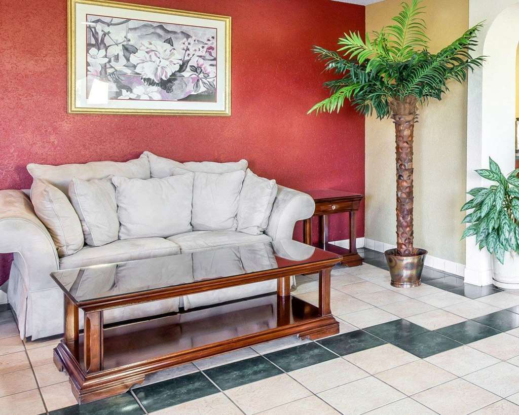 Econo Lodge Union City Interno foto